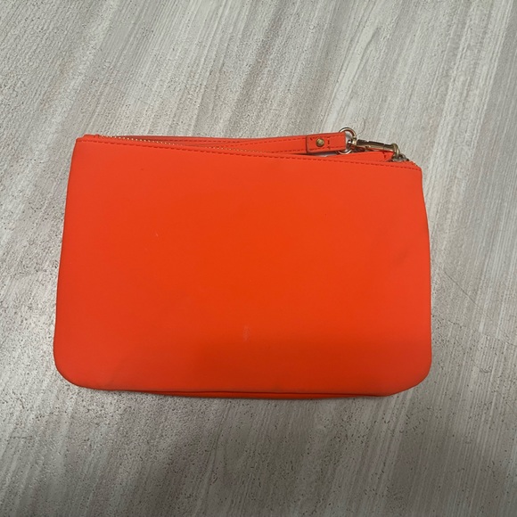 Guess Nylon Clutch - Picture 3 of 5